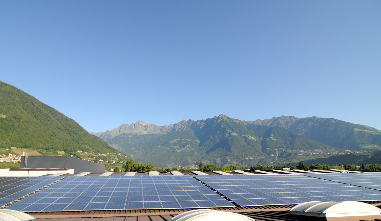 Südtirol Solar in Lana, Photovoltaikanlagen für Gebäude